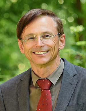 Dr. Peter Reibenspies